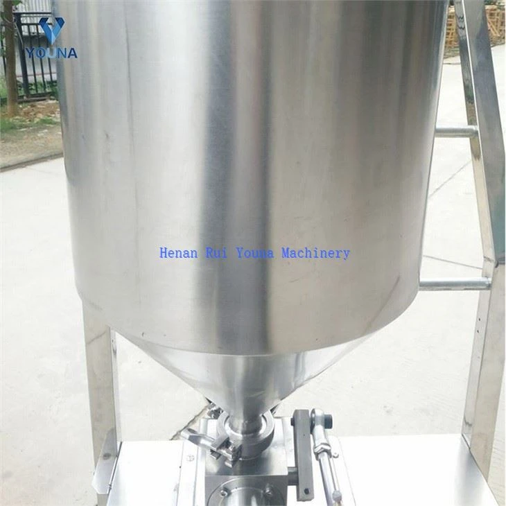 ketchup filling packing machine (3)